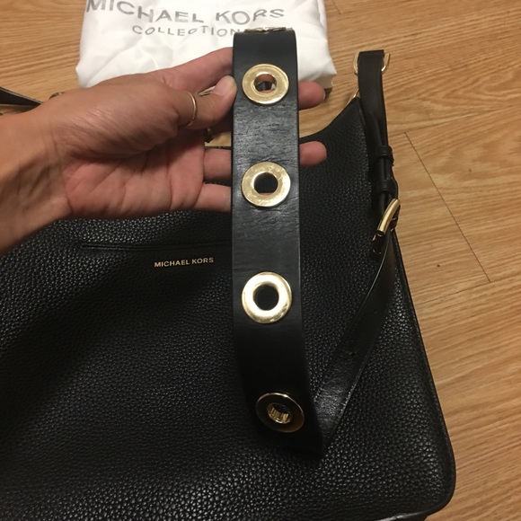 Michael kors black leather hobo purse bag - Picture 5 of 12